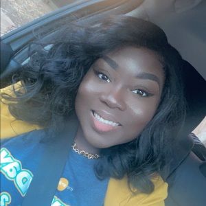 Meet your Posher, Pearlie